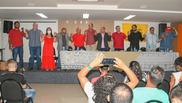 Prestigiado por PT e PCdoB, PSOL apresenta pré-candidatos ao Senado e ao governo do Acre